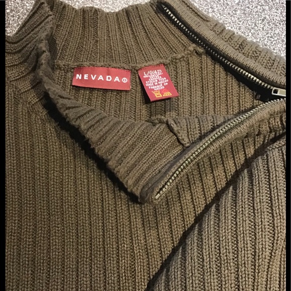 Nevada Mens Side Neck Zip Sweater Large 